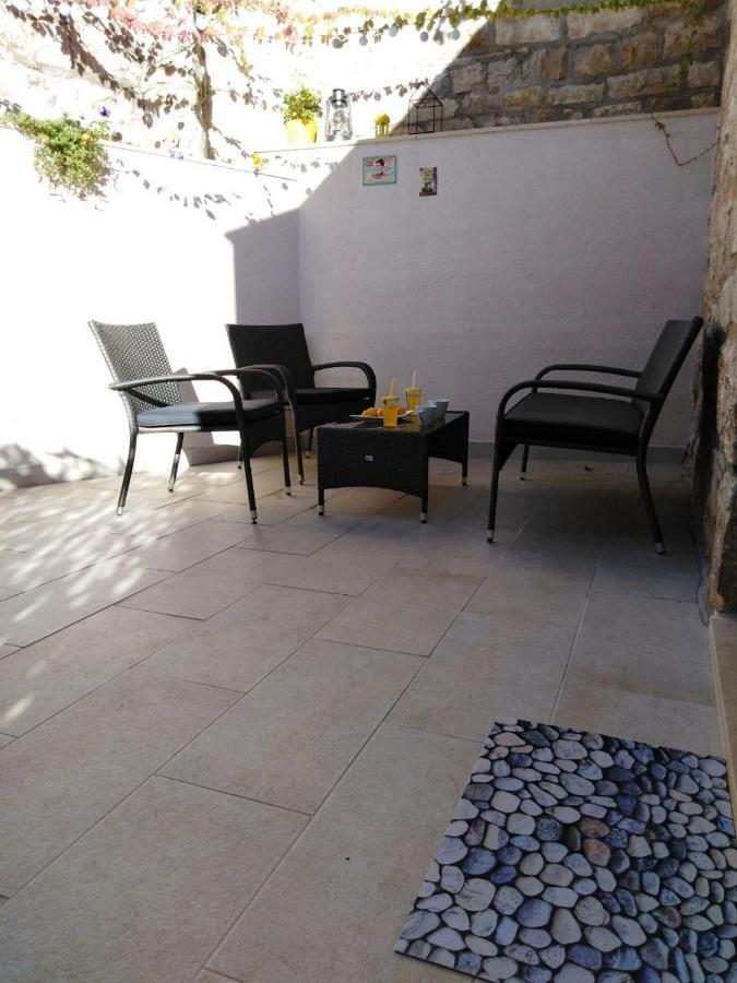 Apartman Ivana Splitska Bagian luar foto